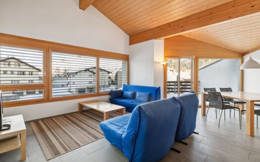 ANDERMATT / UR – IHR FERIENDOMIZIL MIT GALERIE IN ALPINER SCHÖNHEIT ERWARTET SIE!